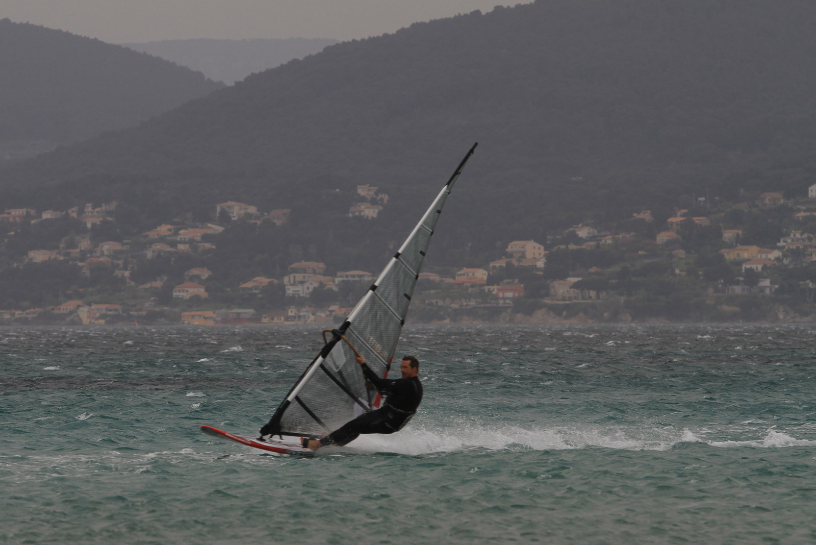 L Almanarre